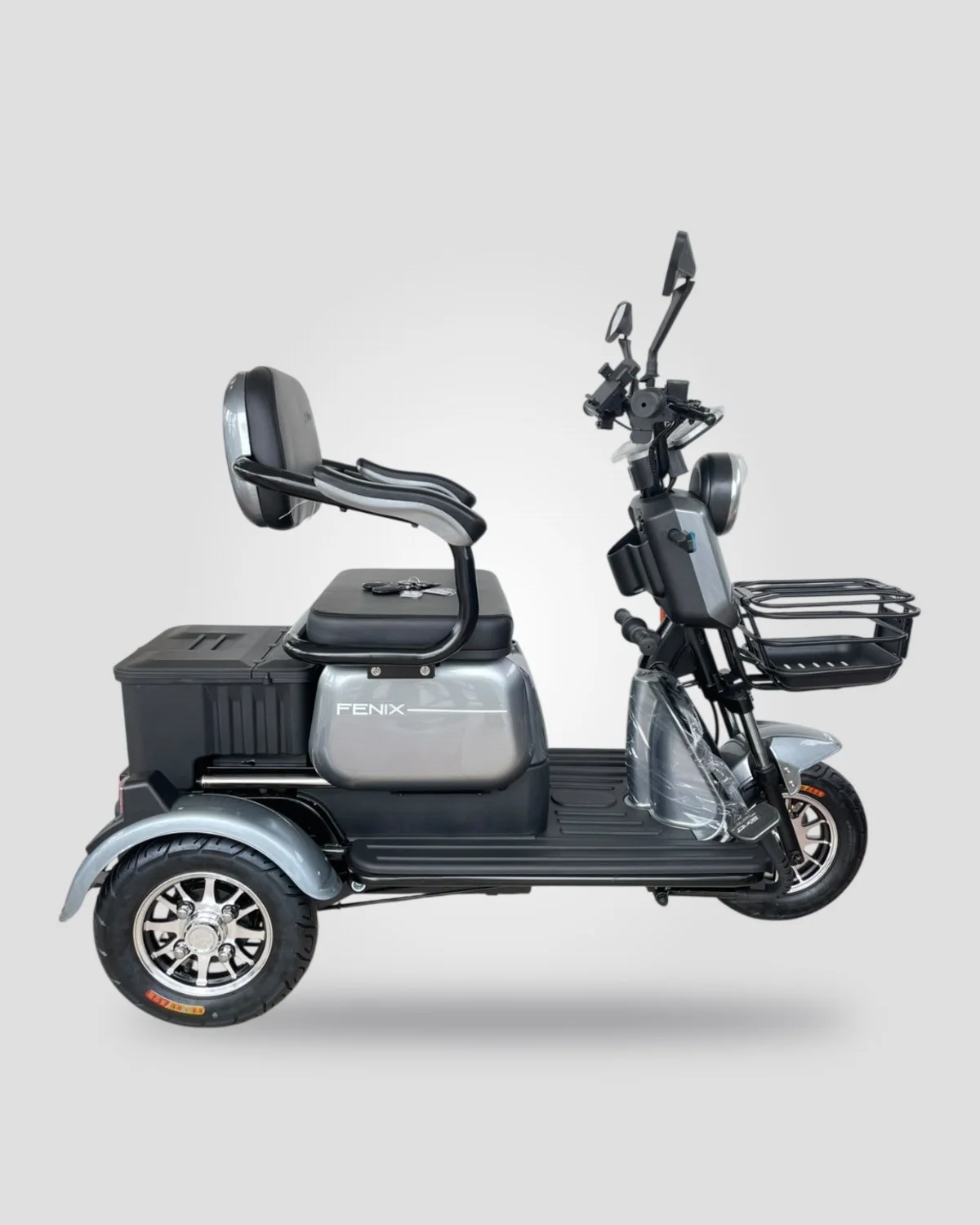 DUOS Triciclo Elétrico Fenix DUOS 3 Lugares Ré Alarme Bateria de Lítio 750w